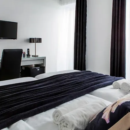 Ξενοδοχείο & 4*