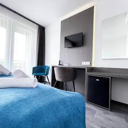 Otel & Csopak