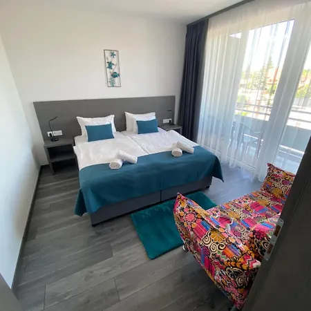 Otel & Csopak